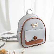 Mini Mochila de Cuero para Mujer: Estilo Satchel