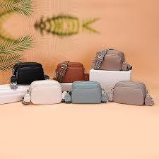 Bolso Bandolera Mujer PU - Estilo Compacto y Elegante