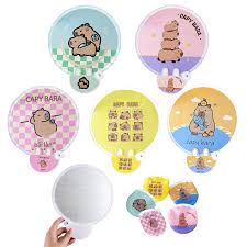 Abanicos Plegables Capybara: 5 Pcs 2 en 1