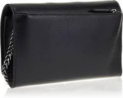 Cruzada Elegante: Karl Lagerfeld Paris Lourdes