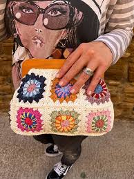 Bolso de Crochet Estilo Granny Square