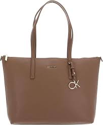 Bolso CK Must Shopper M Safari Canvas de Calvin Klein