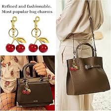 Charm de Cereza Brillante Ruzister